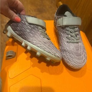 Boys soccer cleats 11.5c ⚽️